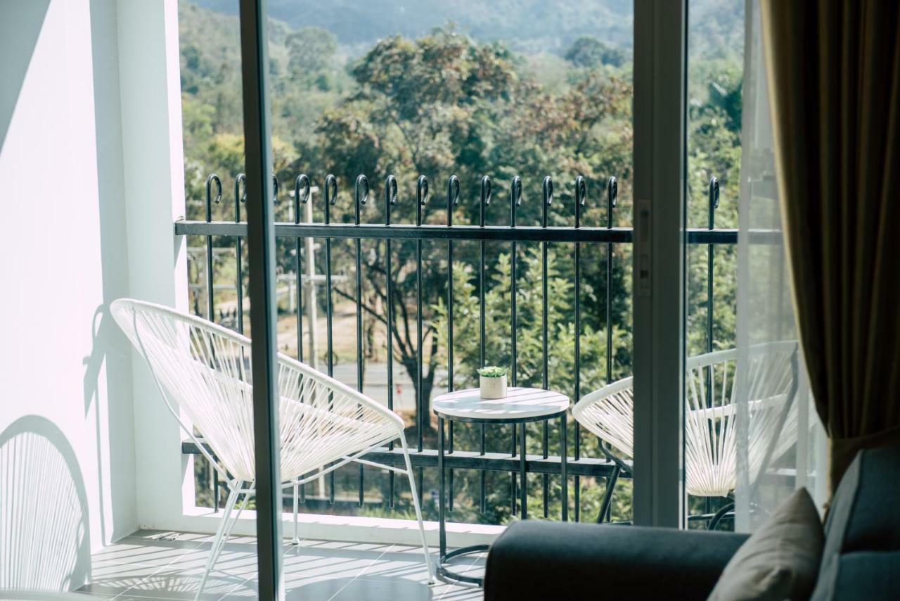 The Courtyard Khaoyai by Praweena Mu Si Exterior foto